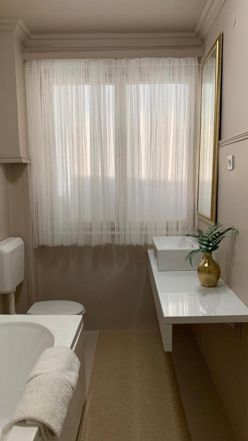 Apartment Aria Сараево Екстериор снимка